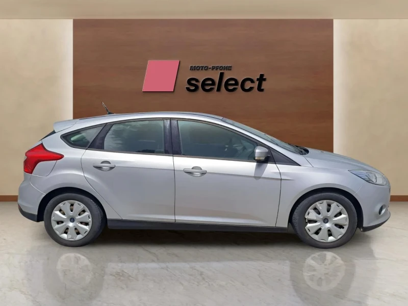 Ford Focus 1.0 EcoBoost, снимка 4 - Автомобили и джипове - 48093472