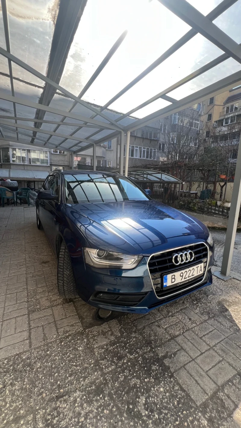 Audi A4 2.0 Авант , снимка 1 - Автомобили и джипове - 49370078