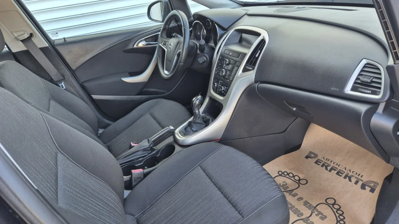 Opel Astra 1.7cdti 110к.с., снимка 13 - Автомобили и джипове - 49650621