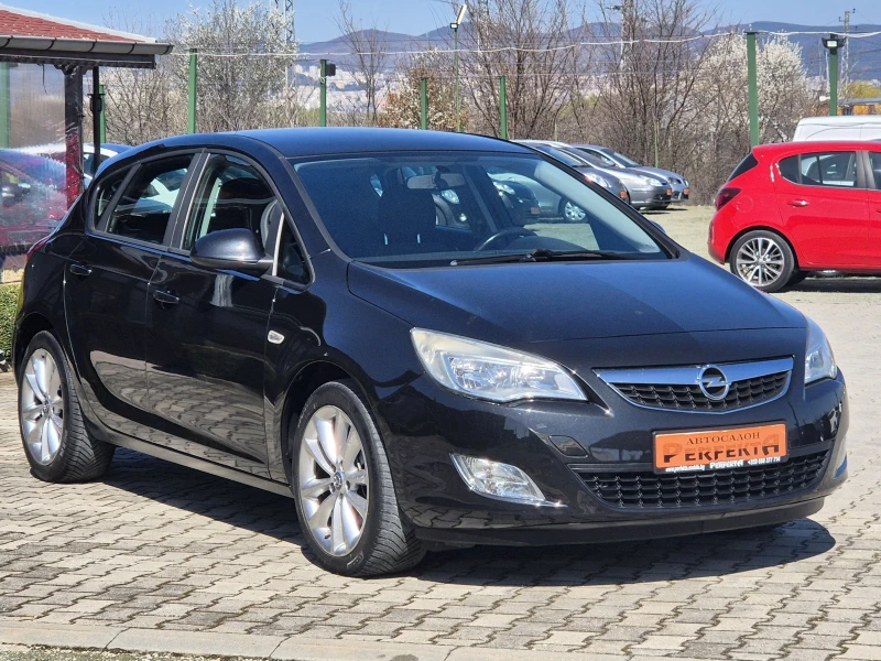 Opel Astra 1.7cdti 110к.с., снимка 5 - Автомобили и джипове - 49650621