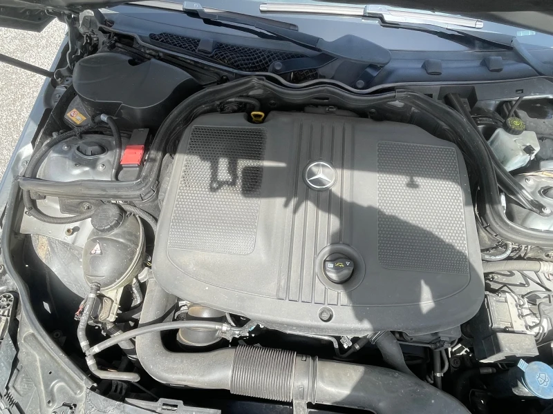 Mercedes-Benz C 180 2.2 D , 120 коня , АВТОМАТ, FACELIFT, снимка 15 - Автомобили и джипове - 50388124