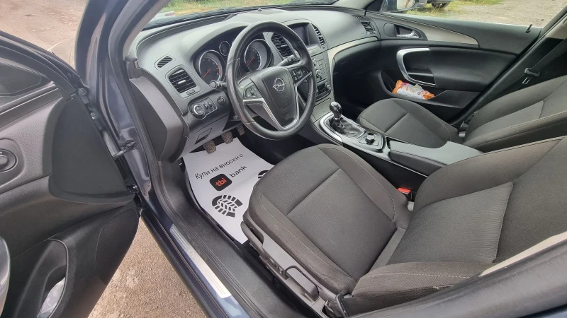 Opel Insignia 1.8i , снимка 10 - Автомобили и джипове - 50569664