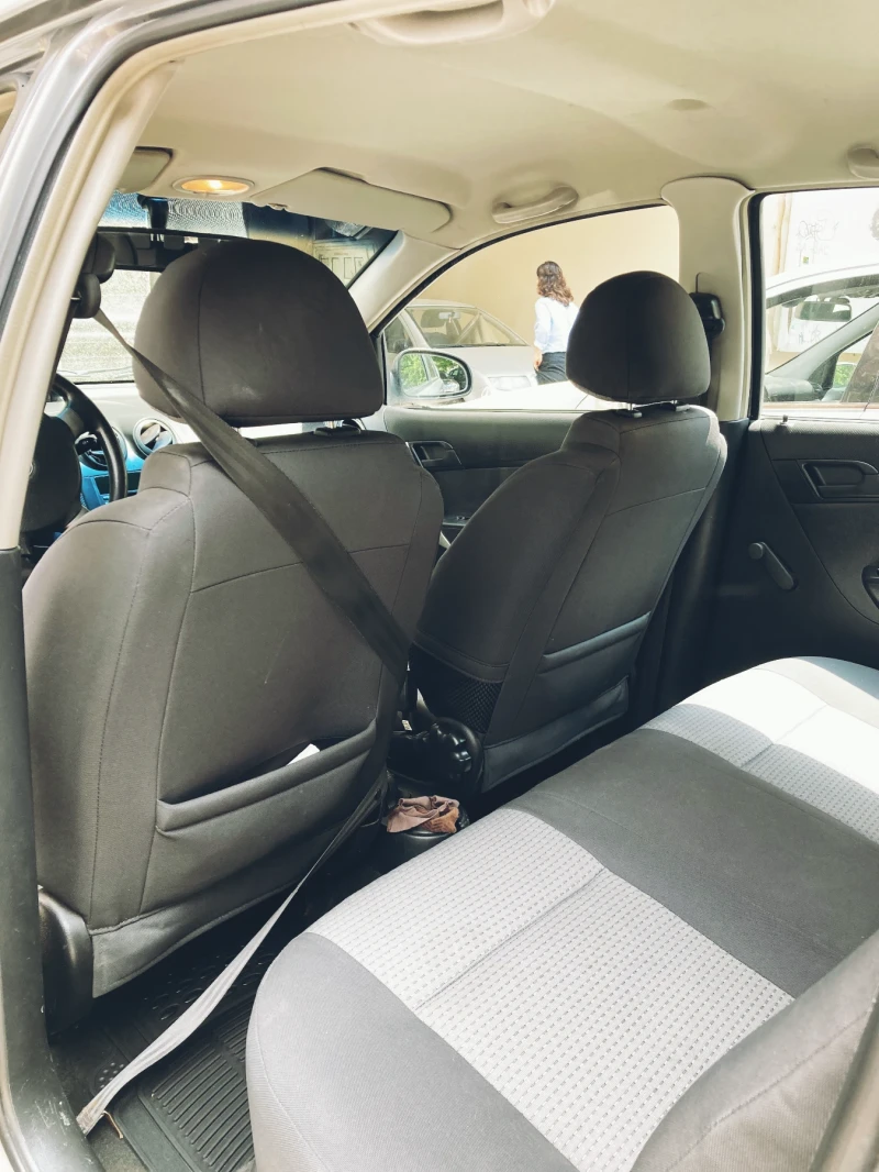 Chevrolet Aveo, снимка 6 - Автомобили и джипове - 52326215