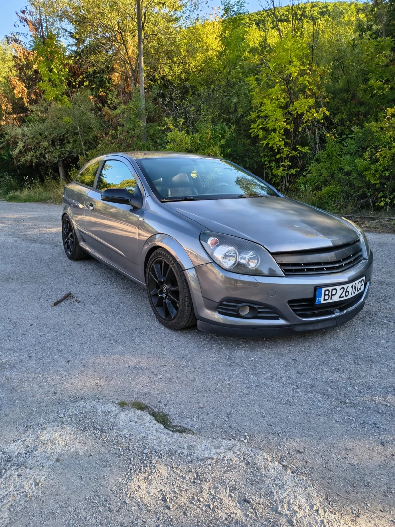 Opel Astra 1.9 GTC, снимка 7 - Автомобили и джипове - 52205253