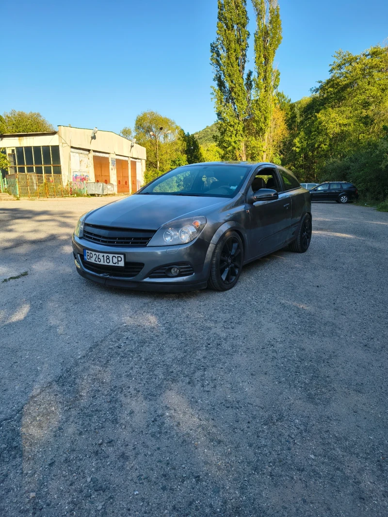 Opel Astra 1.9 GTC, снимка 10 - Автомобили и джипове - 52205253