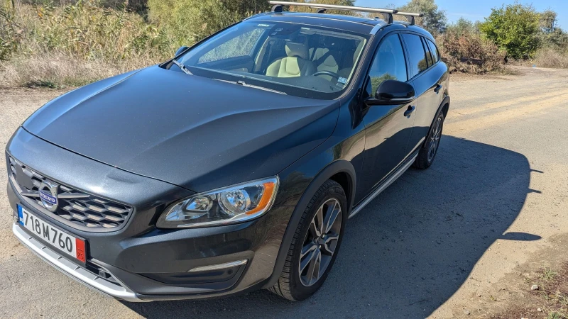 Volvo V60 Cross country , снимка 2 - Автомобили и джипове - 52392627