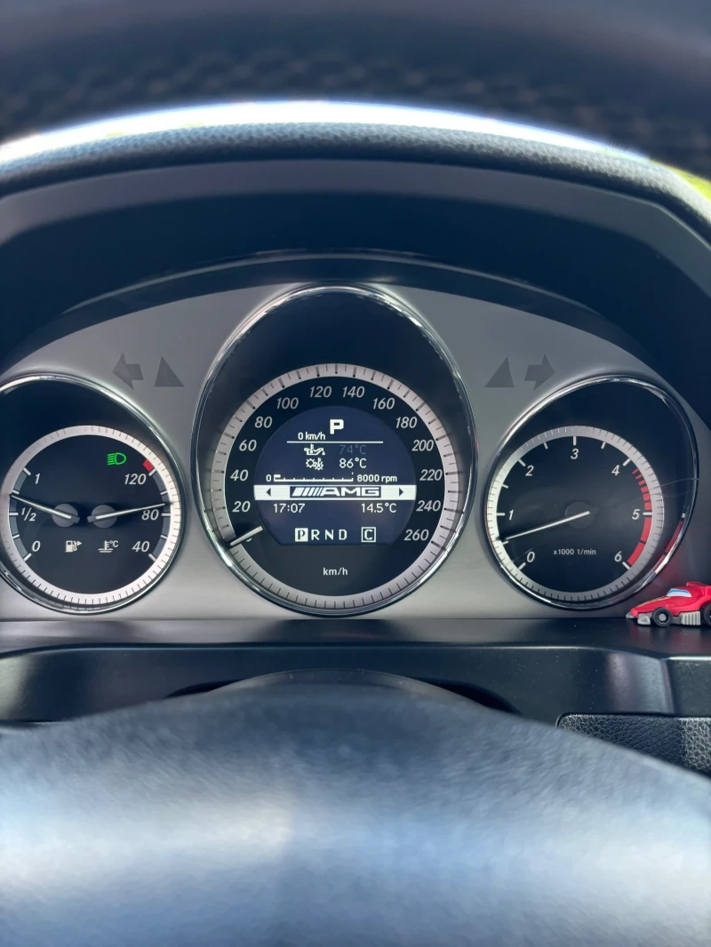 Mercedes-Benz C 320 Keyless/start stop 4matic, снимка 10 - Автомобили и джипове - 52575908