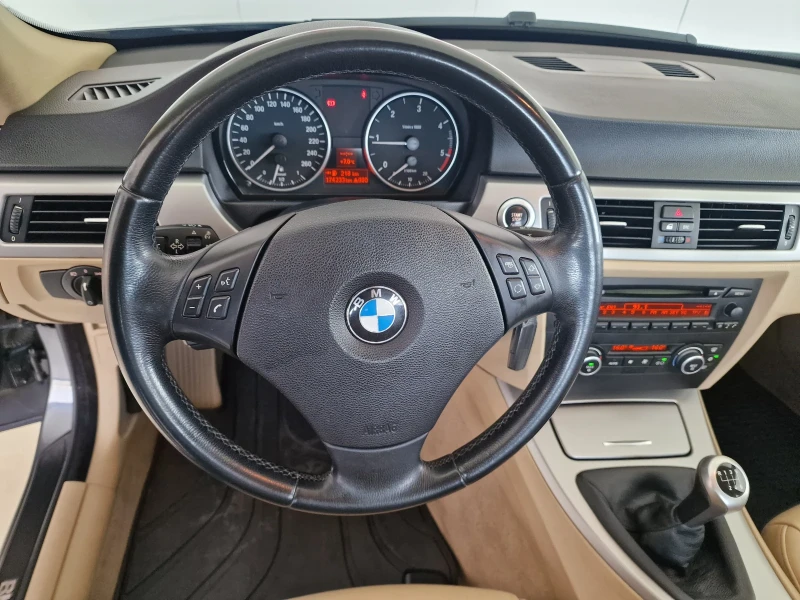 BMW 320 2.0 163kc КОЖА ТОP, снимка 11 - Автомобили и джипове - 52630253