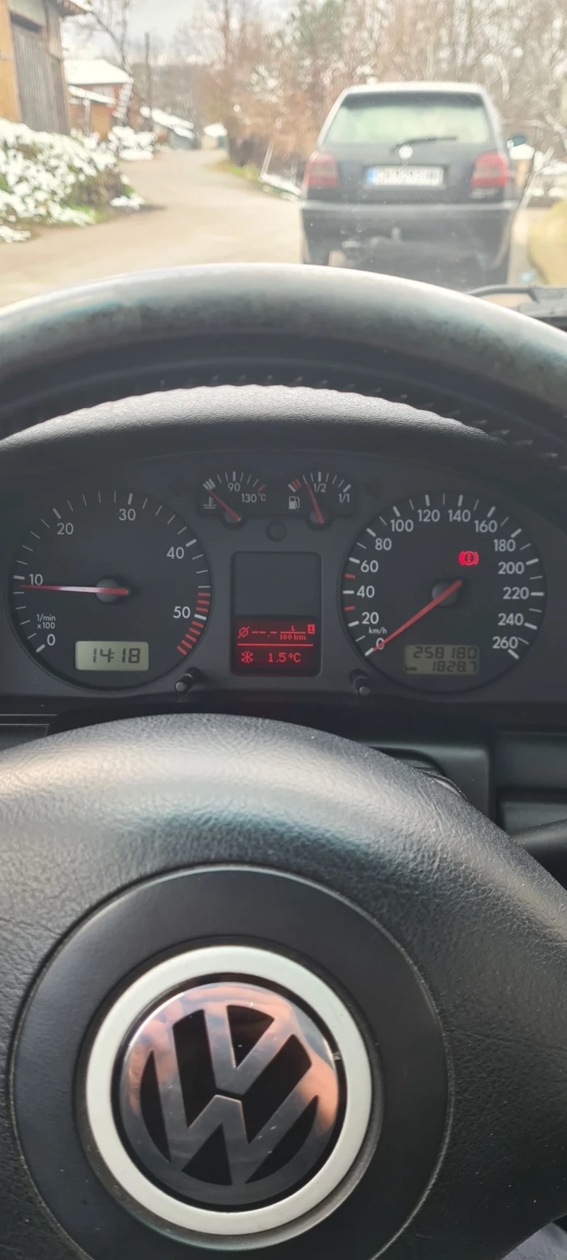 VW Passat, снимка 6 - Автомобили и джипове - 52912943