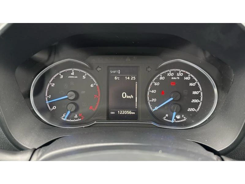 Toyota Yaris, снимка 14 - Автомобили и джипове - 48012578