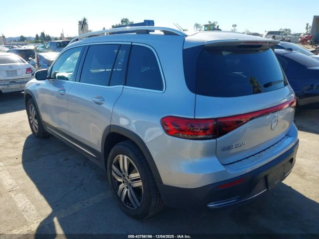 Mercedes-Benz EQB 300 SUV* 4MATIC* DISTRONIC* 360* ПОДГРЕВИ*  - изображение 3