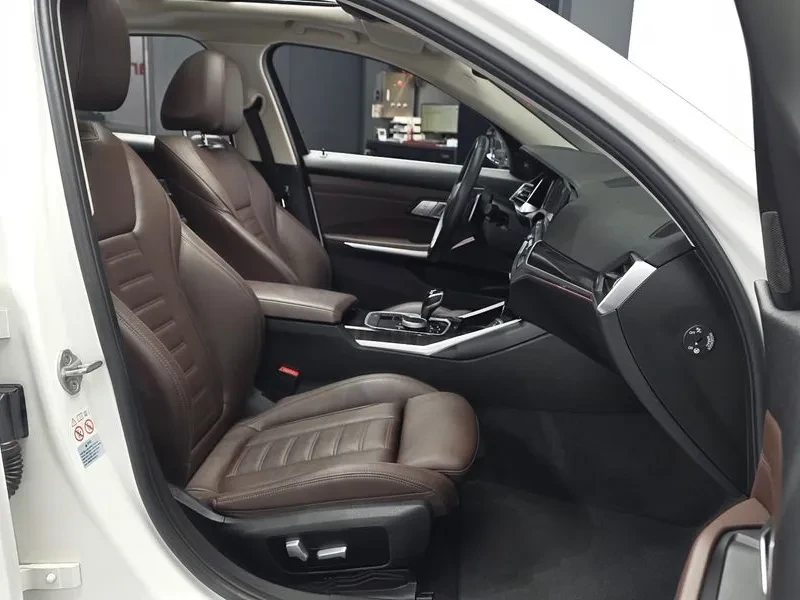 BMW 320 - САМО 30% АВАНС, снимка 11 - Автомобили и джипове - 55406816