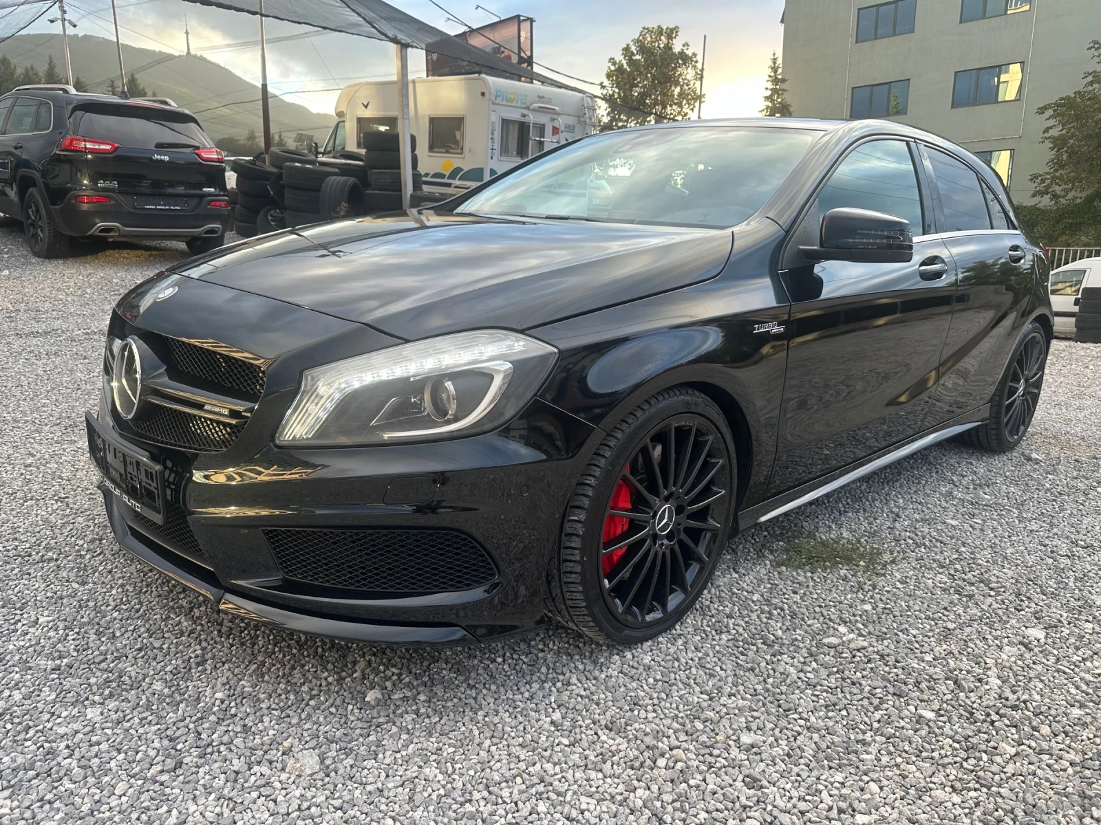 Mercedes-Benz A45 AMG 4x4 Turbo* Distronic * Камера* Швейцария, снимка 1