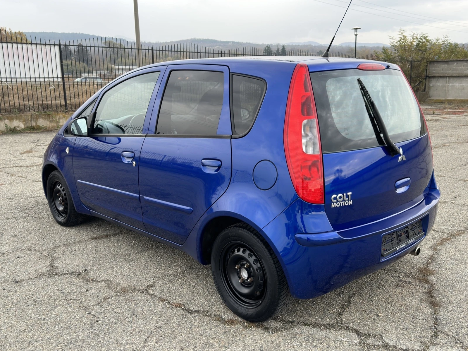 Mitsubishi Colt 1.3 Motion - изображение 4