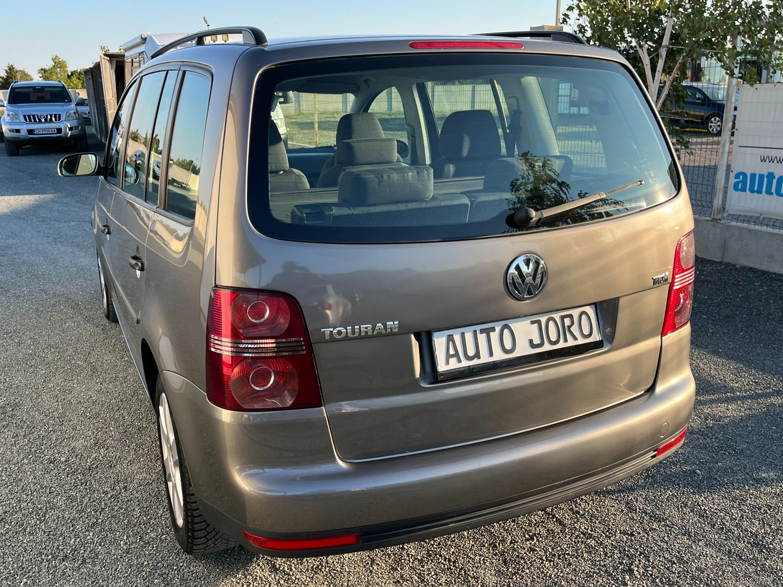 VW Touran 1.9TDI-6ck.7места - изображение 3