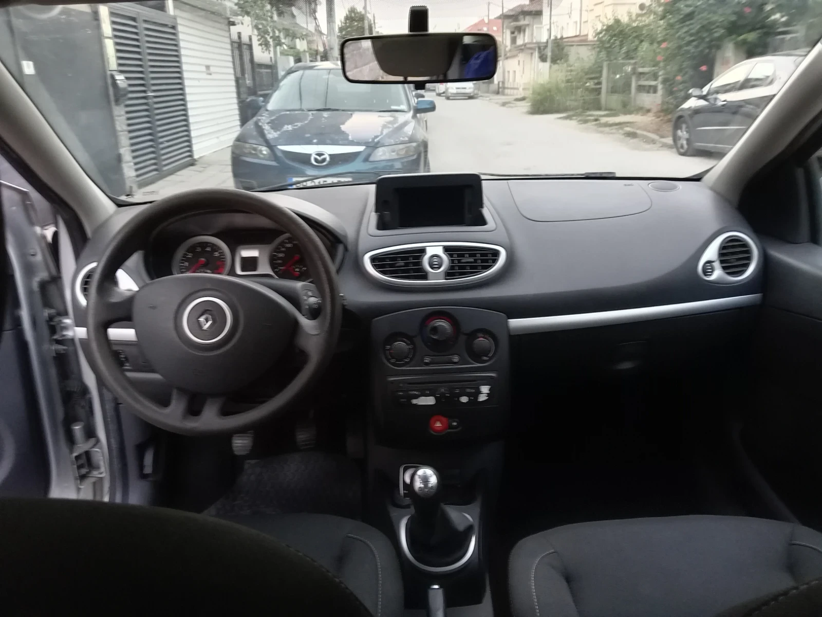 Renault Clio 1.2 16в - изображение 10