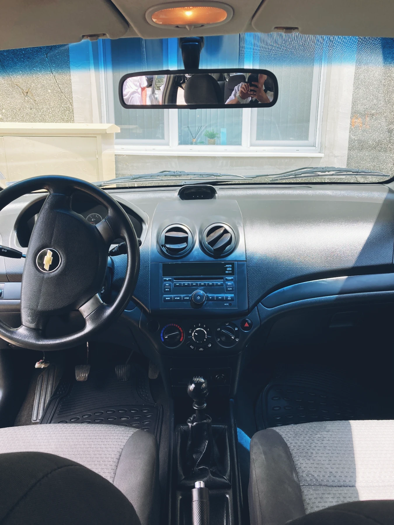 Chevrolet Aveo  - изображение 7