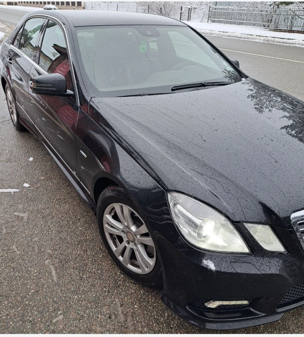 Mercedes-Benz E 250  - изображение 9