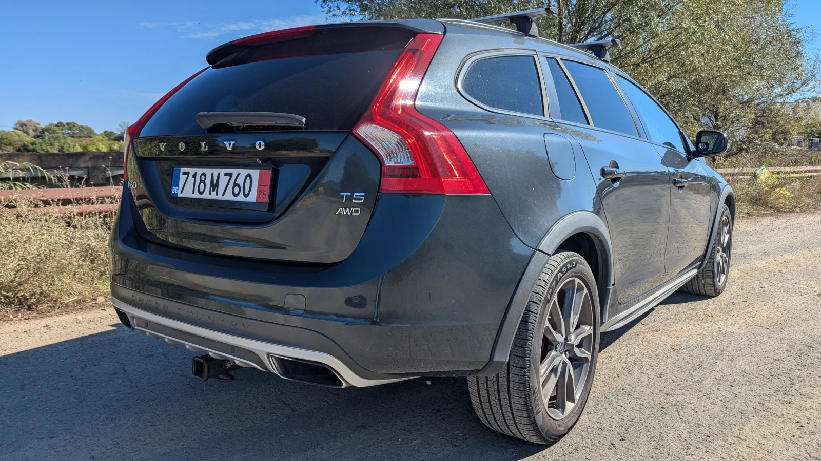 Volvo V60 Cross country  - изображение 4