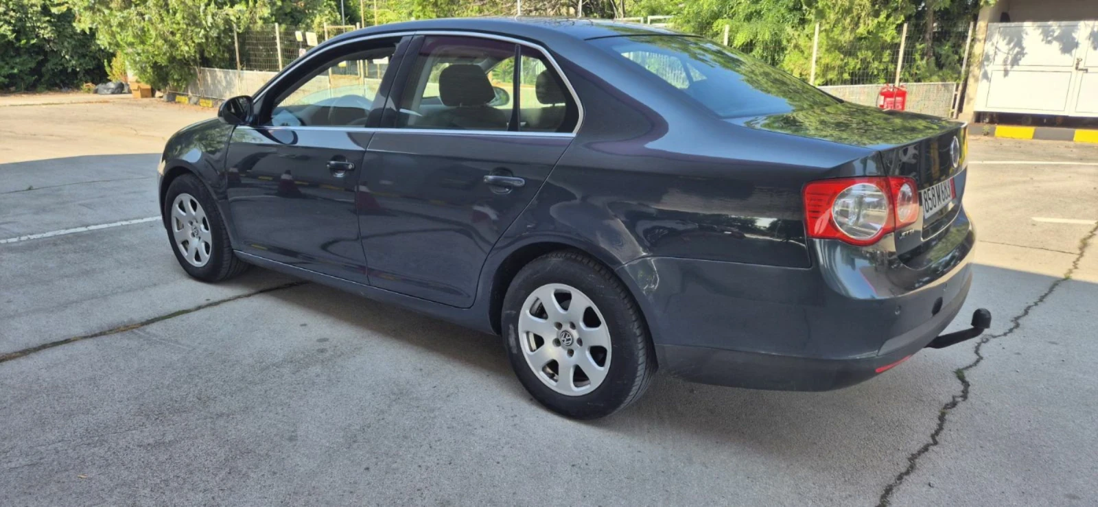 VW Jetta, снимка 6 - Автомобили и джипове - 53623347