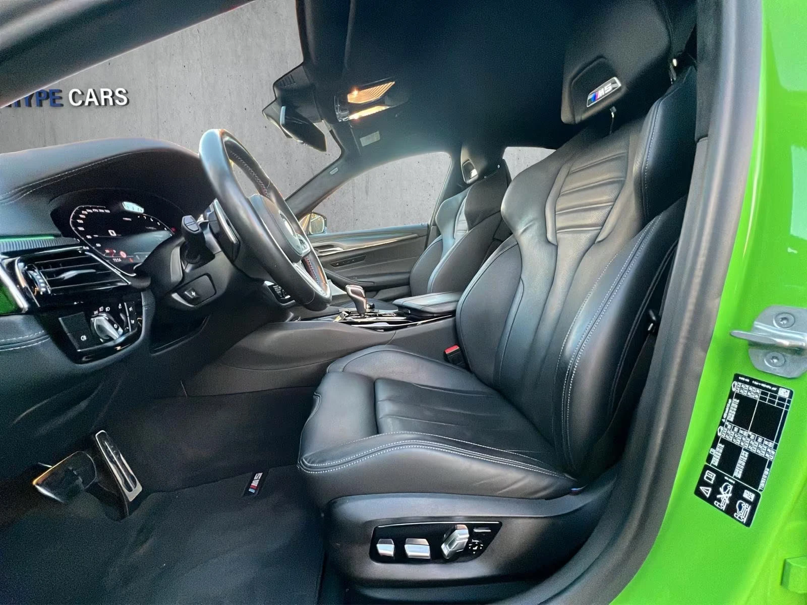 BMW M5 COMPETITION/CARBON/360/MASS/B&W/HUD/115z, снимка 12 - Автомобили и джипове - 53734654