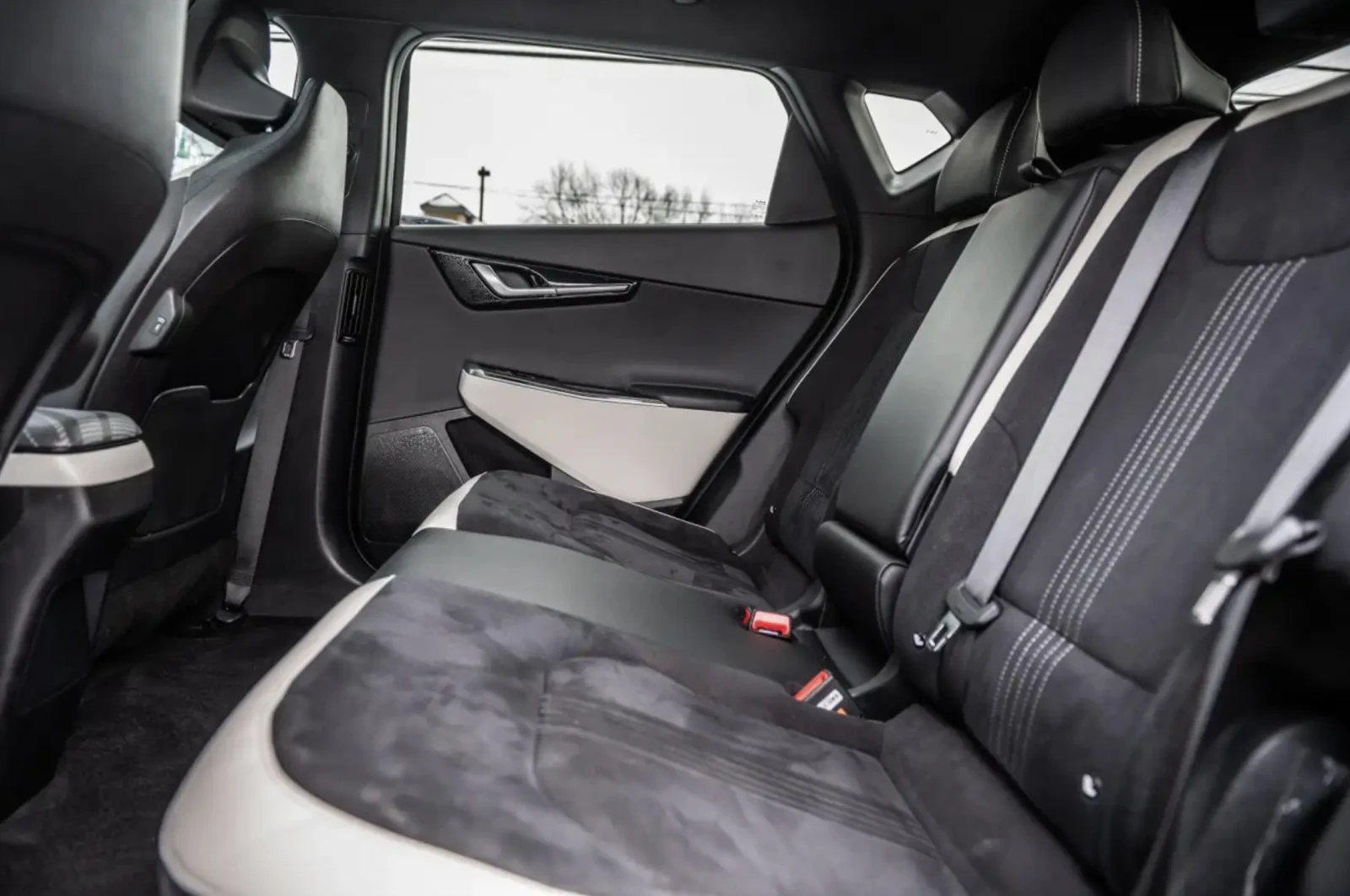 Kia EV6 2023 KIA EV6 GT LINE 2, снимка 12 - Автомобили и джипове - 54215699