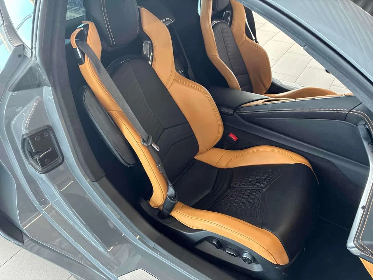 Chevrolet Corvette 3LZ| ��� �����| ���� �� �����| CARFAX | Mobile.bg � ����������� 12