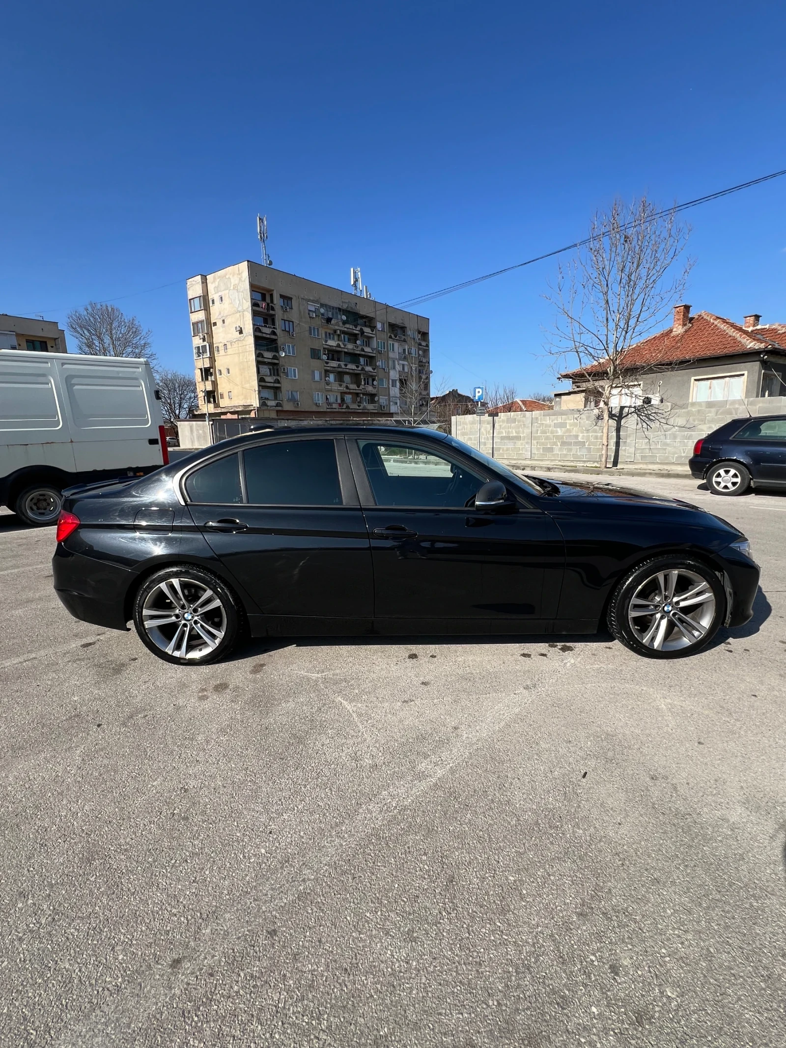 BMW 320, снимка 2 - Автомобили и джипове - 54414991