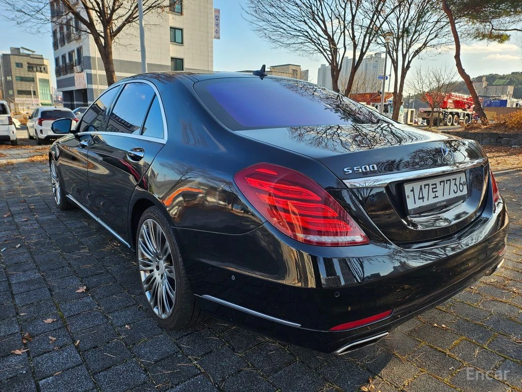 Mercedes-Benz S 500 BURMESTER* ОБДУХВАНЕ* МАСАЖ* LANE* ASSIST* КАМЕРА*, снимка 4 - Автомобили и джипове - 54802281