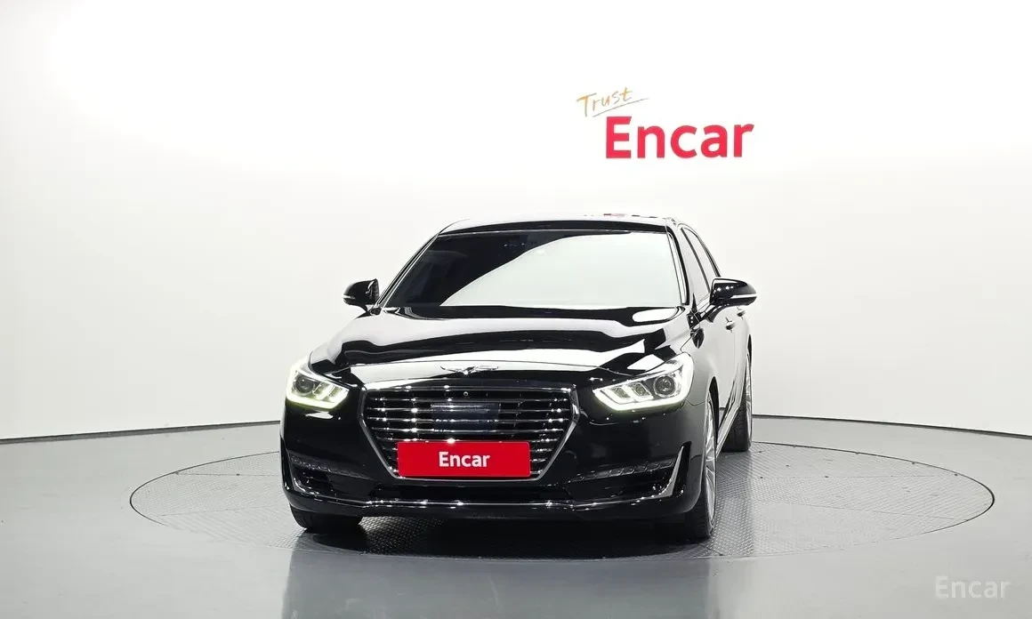 Genesis G90 EQ900 5.0 GDI AWD обдухванe* масаж* монитори* Disi, снимка 3 - Автомобили и джипове - 54804708