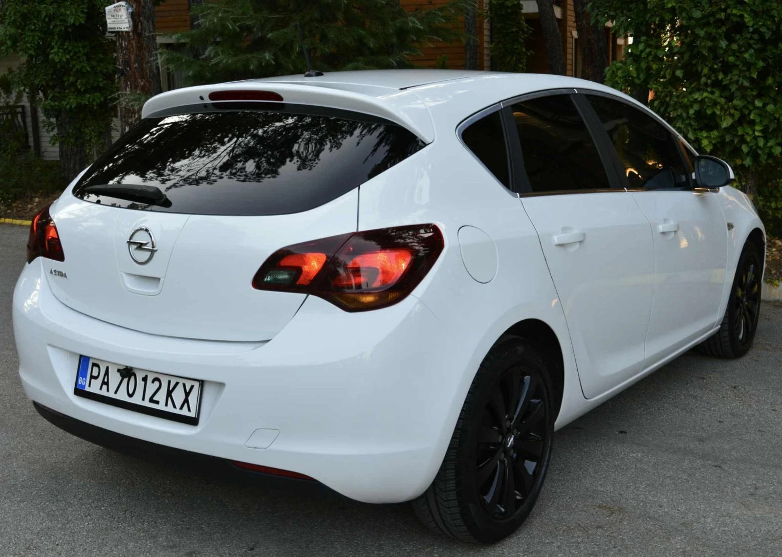 Opel Astra 1.4 LPG, снимка 5 - Автомобили и джипове - 54821446