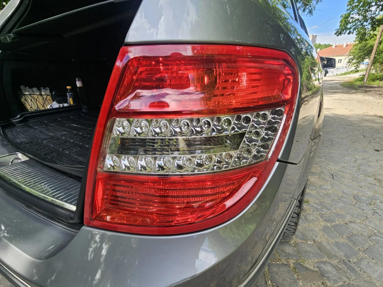 Mercedes-Benz C 220, снимка 14 - Автомобили и джипове - 54946933