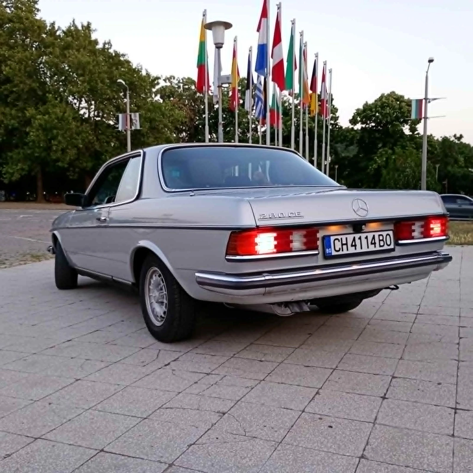 Mercedes-Benz 123 280 CE, снимка 6 - Автомобили и джипове - 55507196