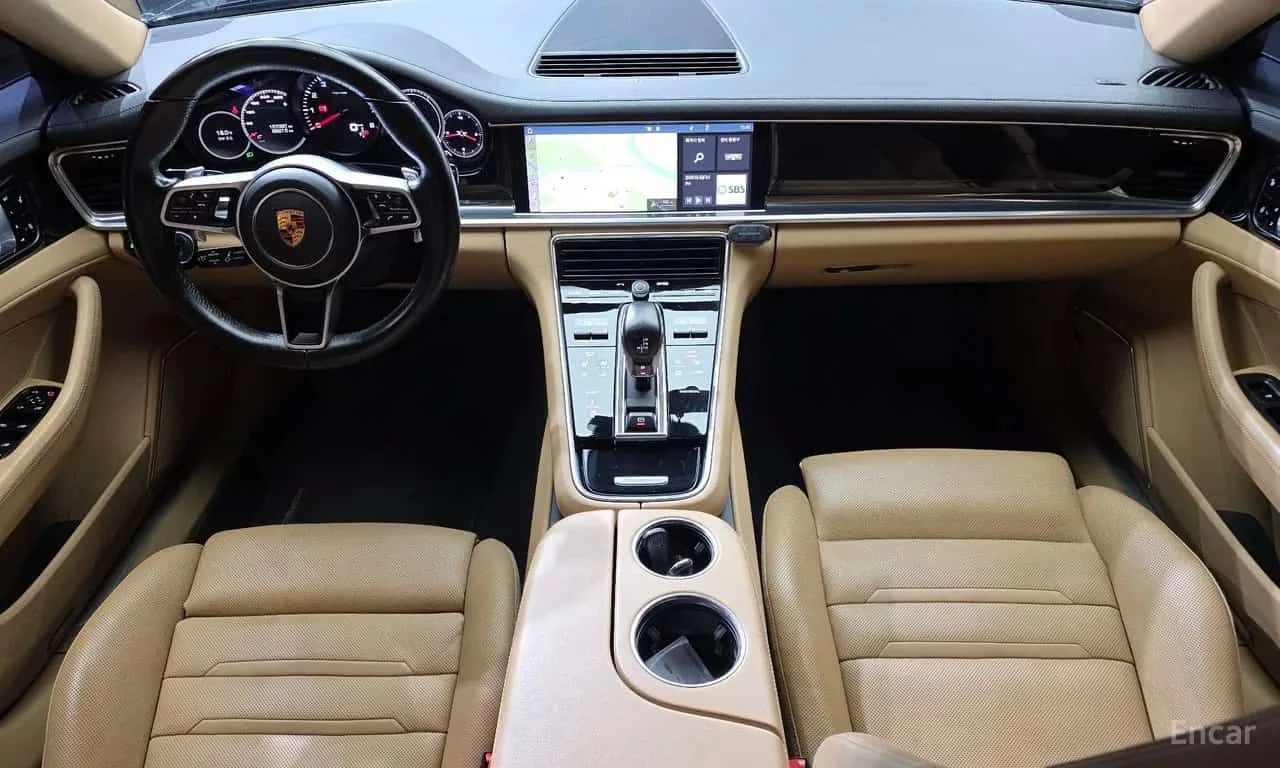 Porsche Panamera * 3.0 AWD * ОПЦИЯ ЗА ФИНАНСИРАНЕ, снимка 7 - Автомобили и джипове - 55614949