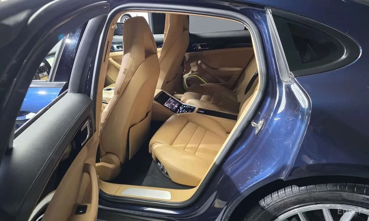 Porsche Panamera * 3.0 AWD * ОПЦИЯ ЗА ФИНАНСИРАНЕ, снимка 11 - Автомобили и джипове - 55614949