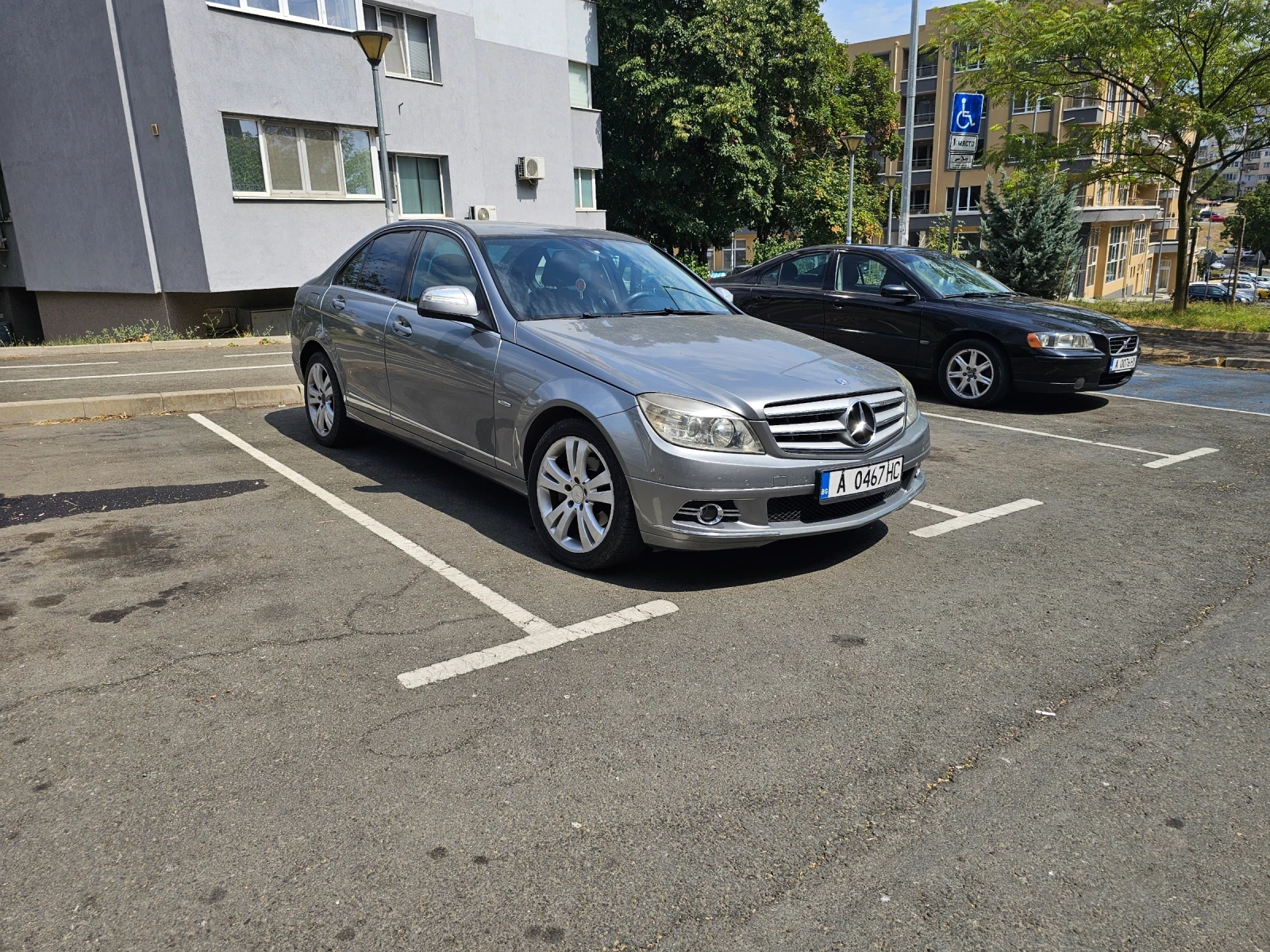 Mercedes-Benz C 220, снимка 2 - Автомобили и джипове - 55816069