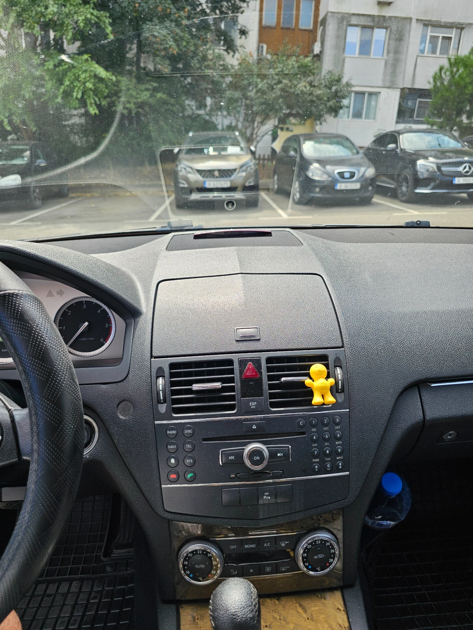 Mercedes-Benz C 220, снимка 15 - Автомобили и джипове - 55816069
