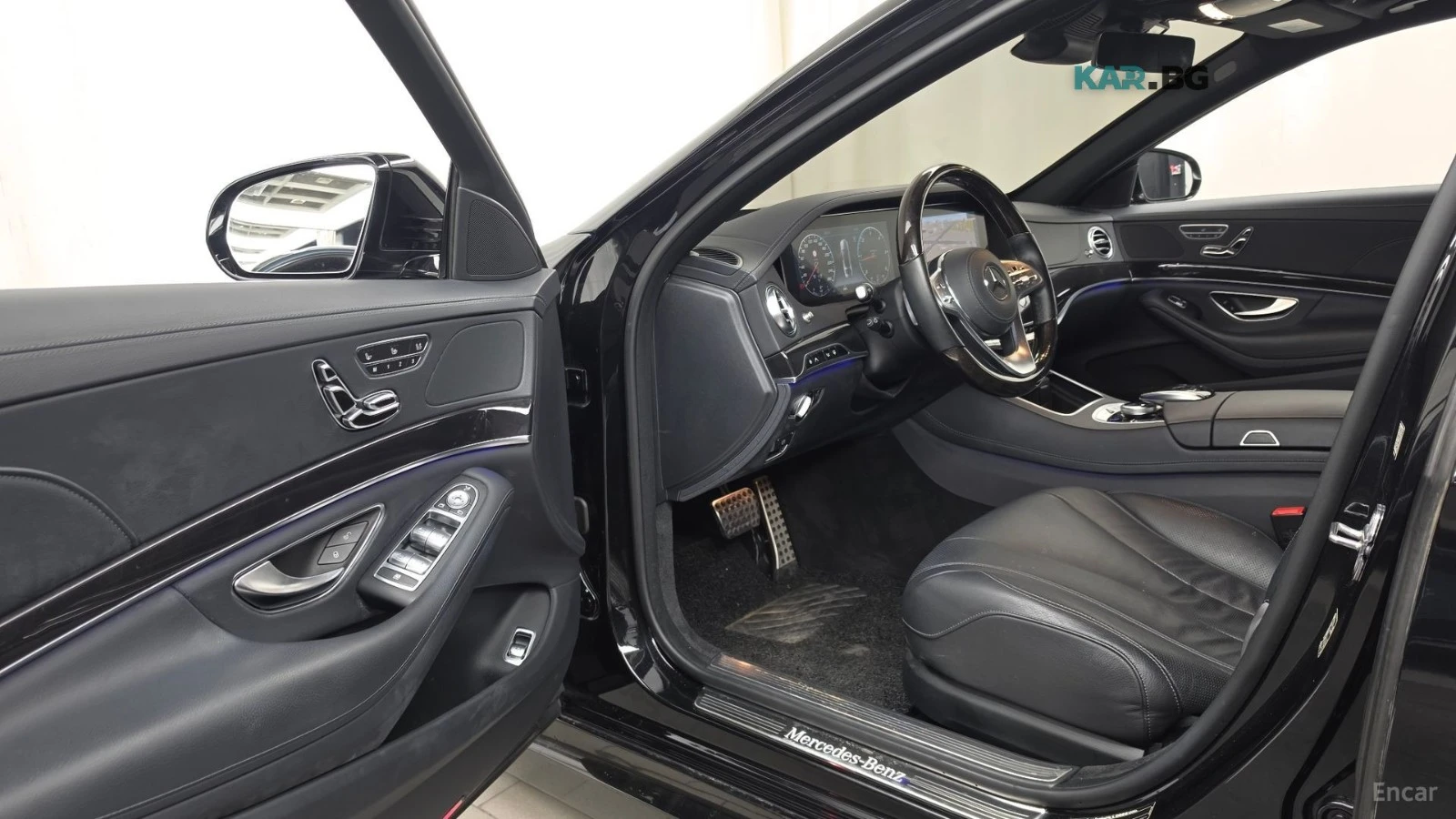 Mercedes-Benz S 350 4MATIC AMG* HUD* 360* ОБДУХ* НАВИ* ПАНО, снимка 8 - Автомобили и джипове - 56104613