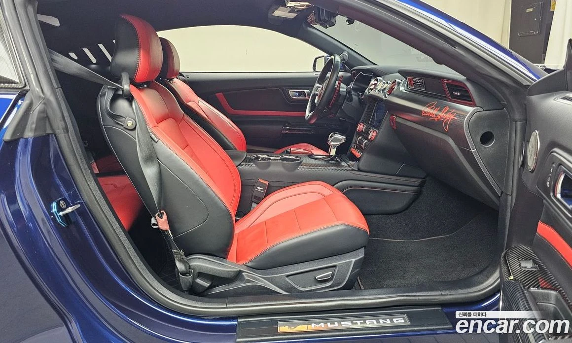 Ford Mustang GT Coupe, снимка 15 - Автомобили и джипове - 56122018