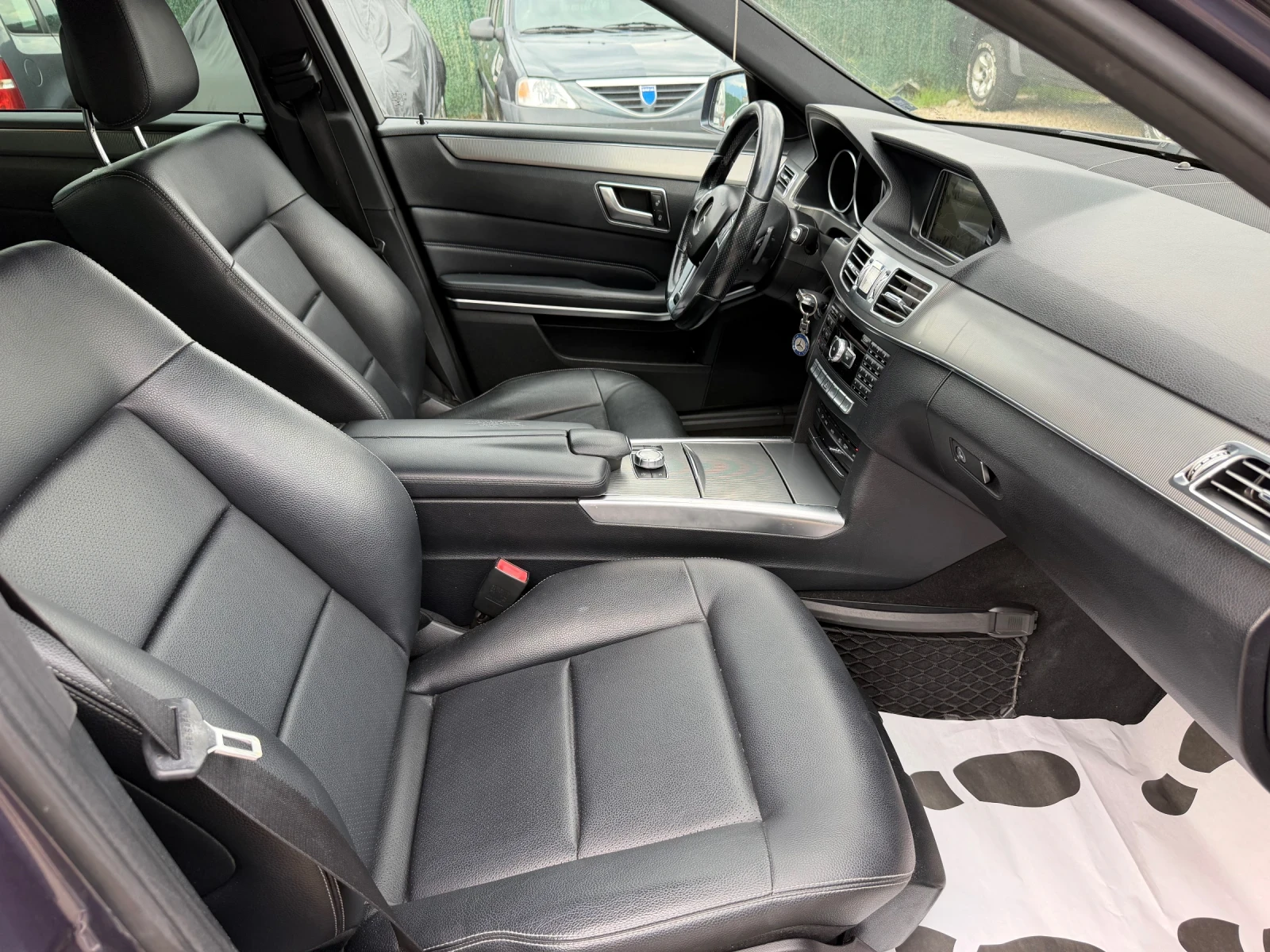 Mercedes-Benz E 220 2.2d/170hp/FaceLift/AMG/ | Mobile.bg � ����������� 12