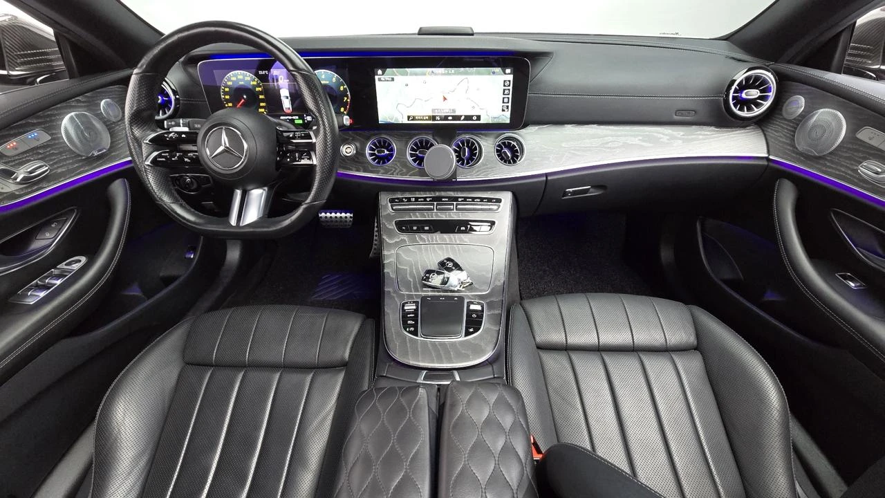 Mercedes-Benz E 450 AMG pack* Обдух* Burmester* 360* Distronic* HUD, снимка 6 - Автомобили и джипове - 56313501