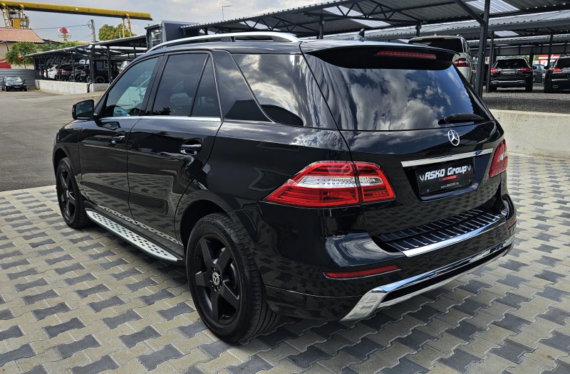 Mercedes-Benz ML 350 AMG/OFFROAD/HARMAN/DISTR/PANO/CAMERA/ПОДГРЕВ/LIZI, снимка 7 - Автомобили и джипове - 47127610