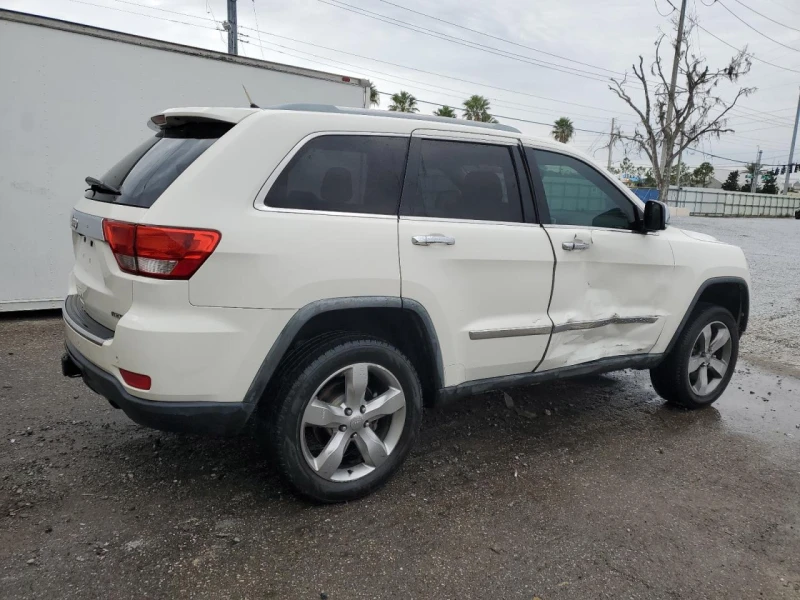 Jeep Grand cherokee Overland* HEMI* AWD* Обдух* Подгрев* Пано* , снимка 3 - Автомобили и джипове - 48998223