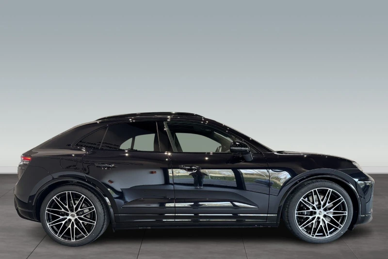 Porsche Macan Turbo = NEW= Гаранция, снимка 4 - Автомобили и джипове - 49065563