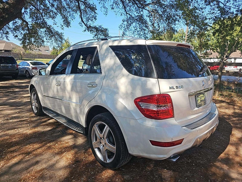 Mercedes-Benz ML 500 5.5L V8* HARMAN* ОБДУХ, снимка 3 - Автомобили и джипове - 52296295