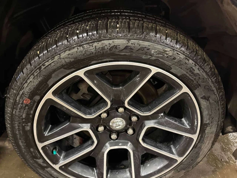 Dodge RAM 1500 * Sport * ПОДГРЕВ* PANO* KEYLESS* , снимка 7 - Автомобили и джипове - 53595625