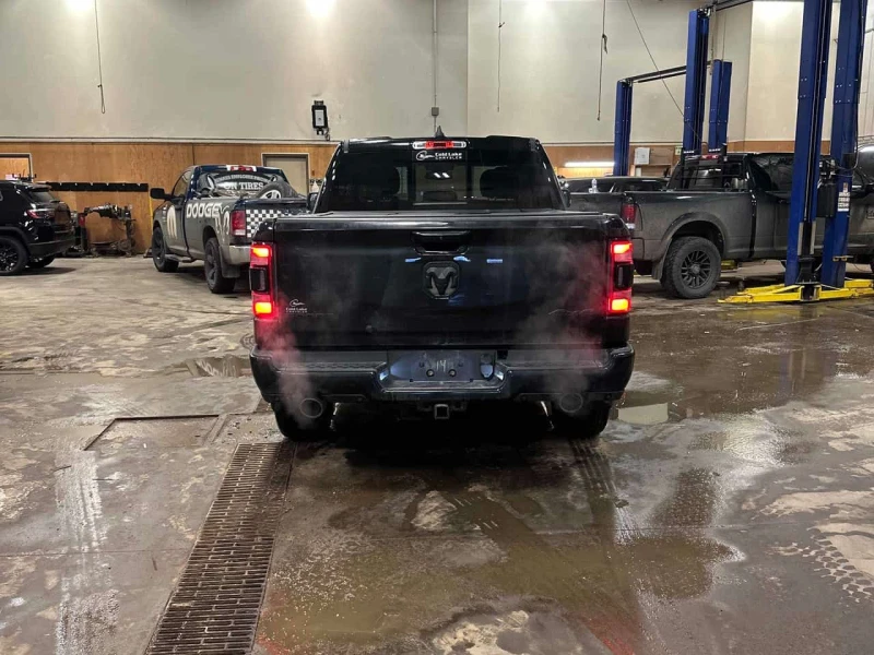 Dodge RAM 1500 * Sport * ПОДГРЕВ* PANO* KEYLESS* , снимка 4 - Автомобили и джипове - 53595625