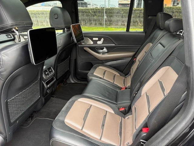 Mercedes-Benz GLS 63 AMG 4MATIC+ , снимка 10 - Автомобили и джипове - 53517344