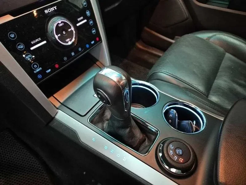 Ford Explorer 3.5 AWD, снимка 8 - Автомобили и джипове - 54350163