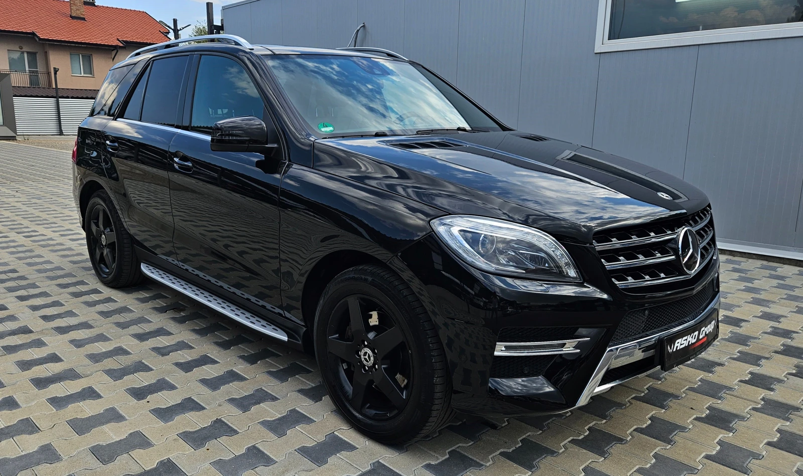 Mercedes-Benz ML 350 AMG/OFFROAD/HARMAN/DISTR/PANO/CAMERA/ПОДГРЕВ/LIZI - изображение 3